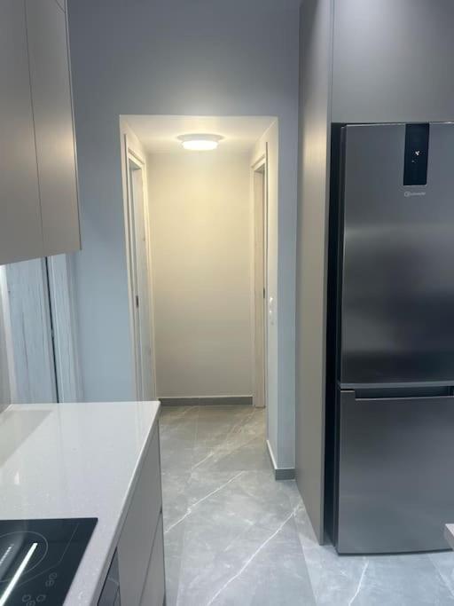 פיראוס Luxury Apt 5Min To Metro Nikaia מראה חיצוני תמונה